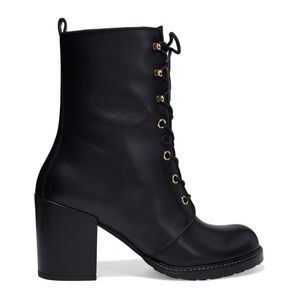 STUART WEITZMAN Cassey boots